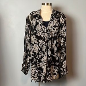 Apostrophe Two piece semi Sheer Blouse/Top size 1X